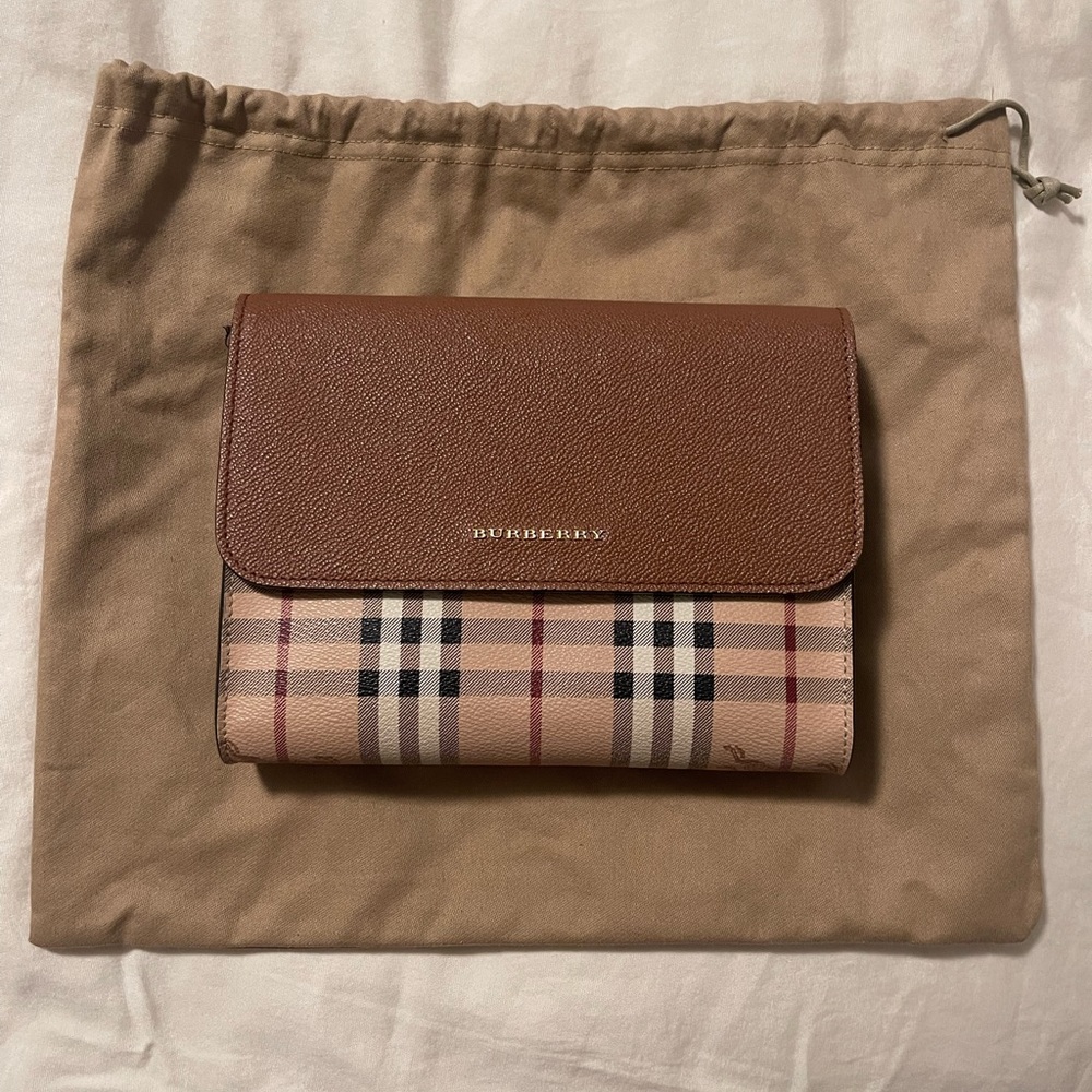BURBERRY Loxley Crossbody/Clutch Bag